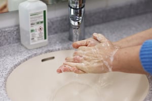 wash-hands-4906750_1280